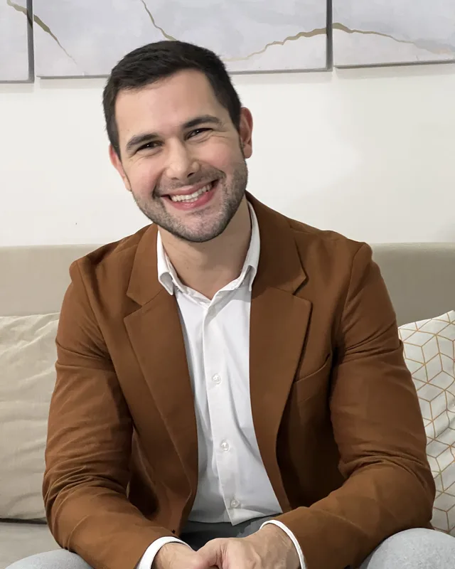 Dr. Alberto Correia, Psiquiatra infantil