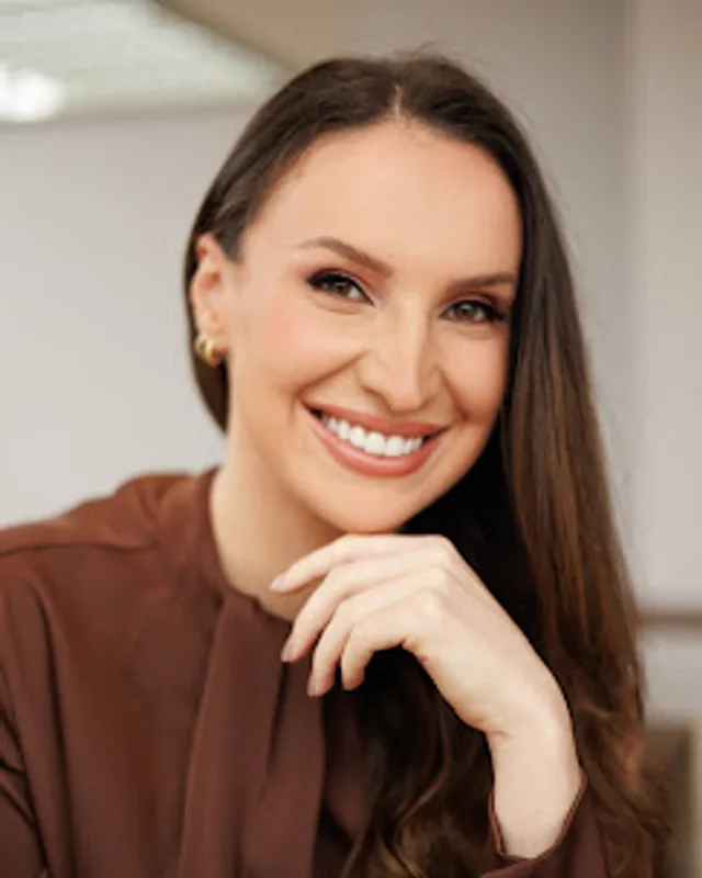 Dra. Bianca Valandro, Geriatra